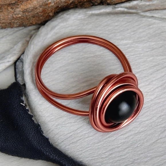 5 For $25💫Alternative Black Ball Coiled Ring - Picture 3 of 7